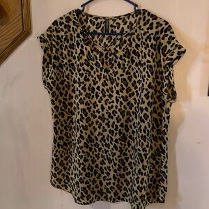 Massini Leopard Print short sleeve ladies’ top